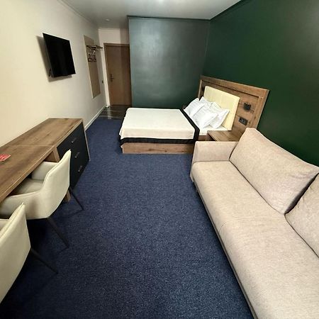 Ulpan Mini Hotel Astana Zewnętrze zdjęcie