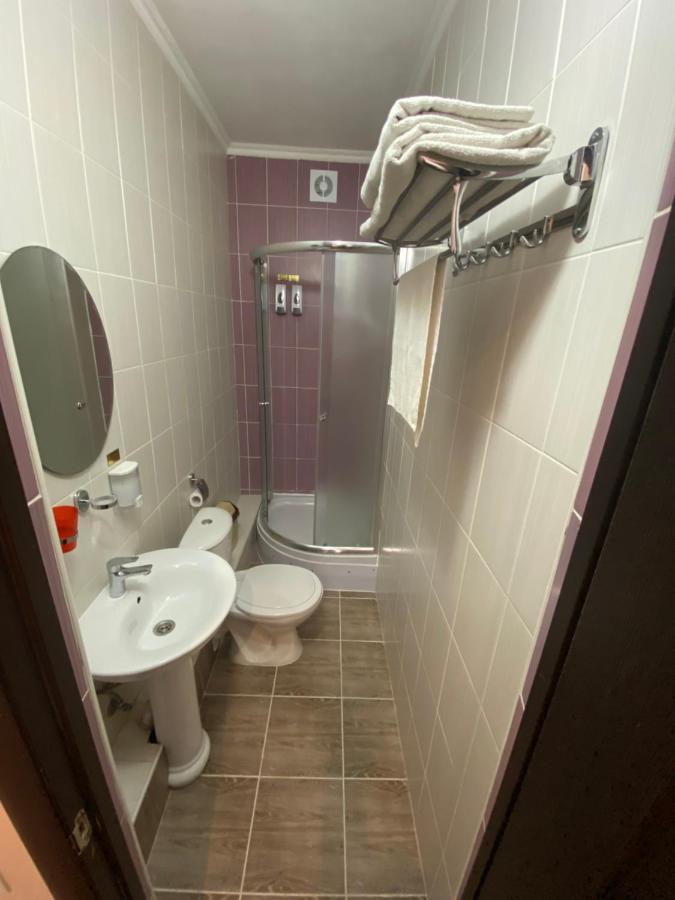 Ulpan Mini Hotel Astana Zewnętrze zdjęcie