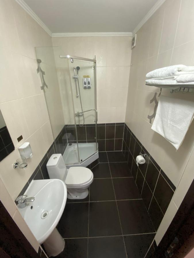Ulpan Mini Hotel Astana Zewnętrze zdjęcie