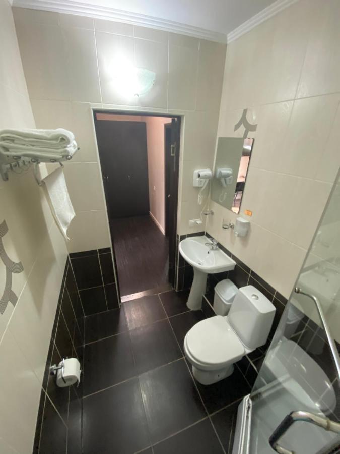Ulpan Mini Hotel Astana Zewnętrze zdjęcie