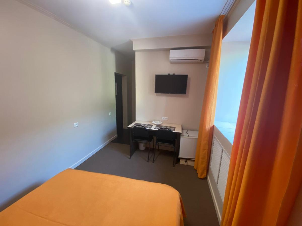 Ulpan Mini Hotel Astana Zewnętrze zdjęcie
