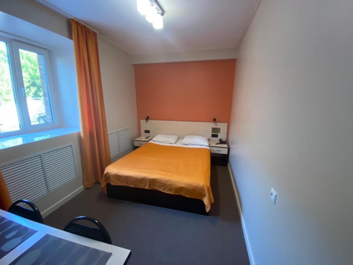 Ulpan Mini Hotel Astana Zewnętrze zdjęcie