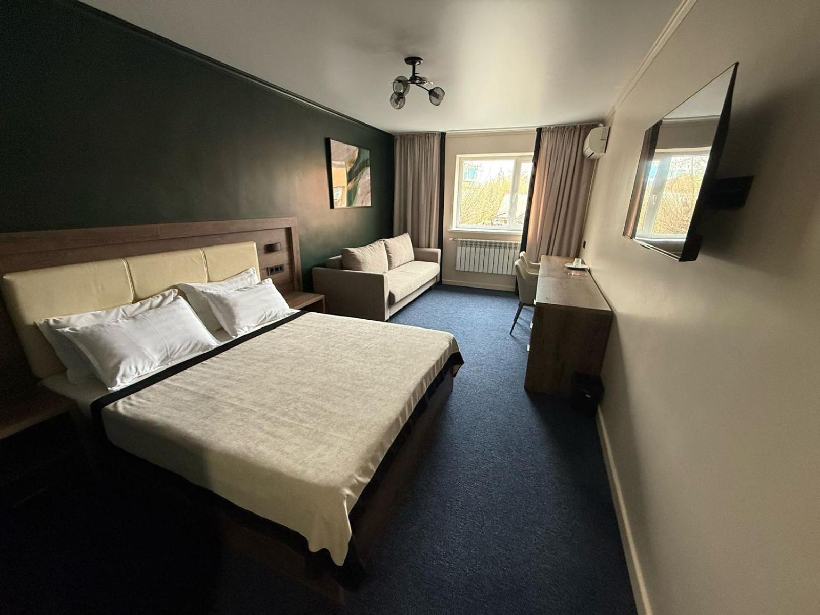 Ulpan Mini Hotel Astana Zewnętrze zdjęcie