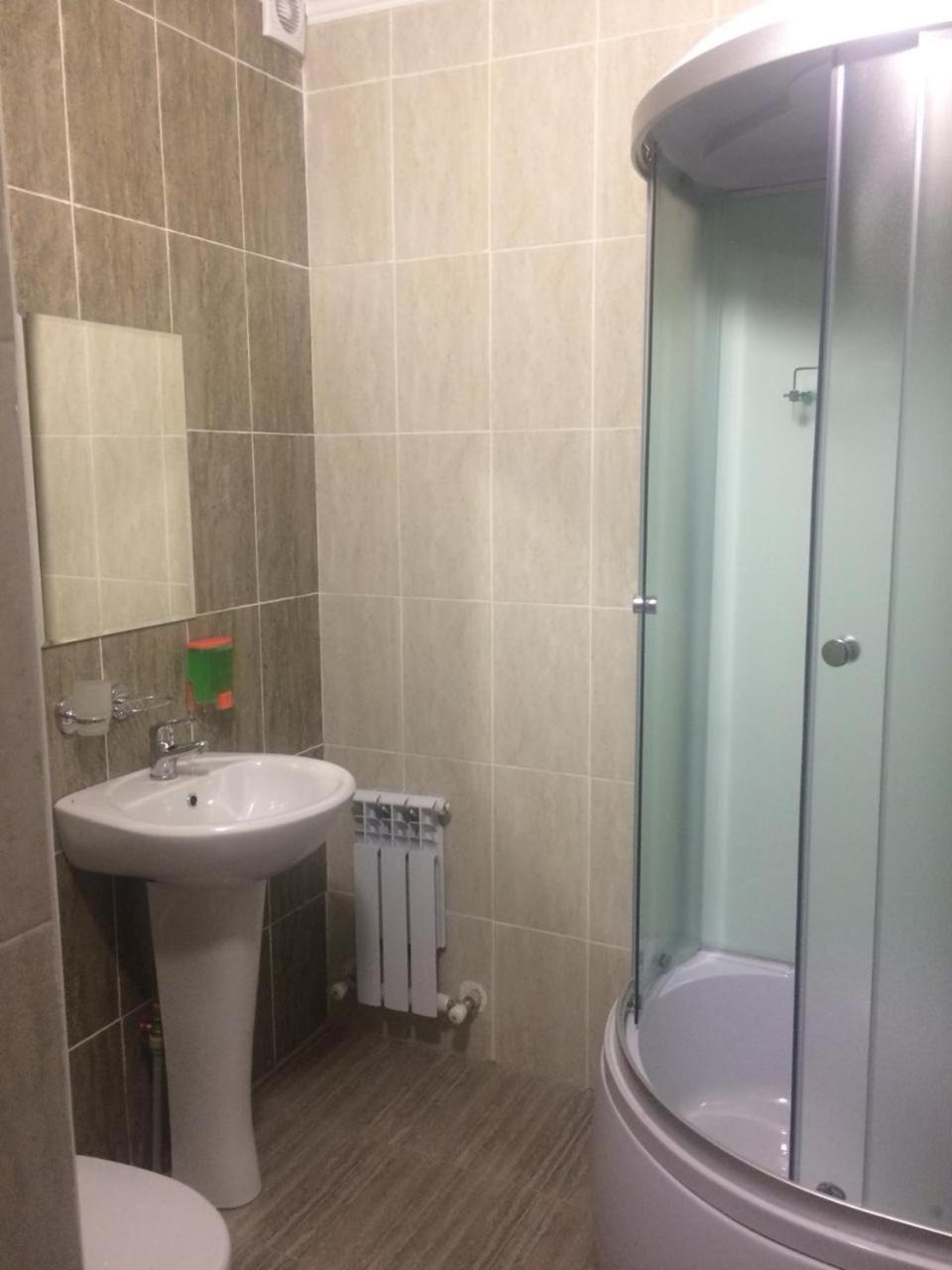 Ulpan Mini Hotel Astana Zewnętrze zdjęcie